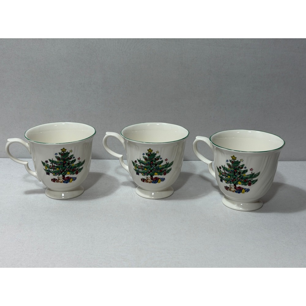 Nikko Christmastime Coffee Mugs Set of 3 Christmas Tree Swirl Ironstone Japan